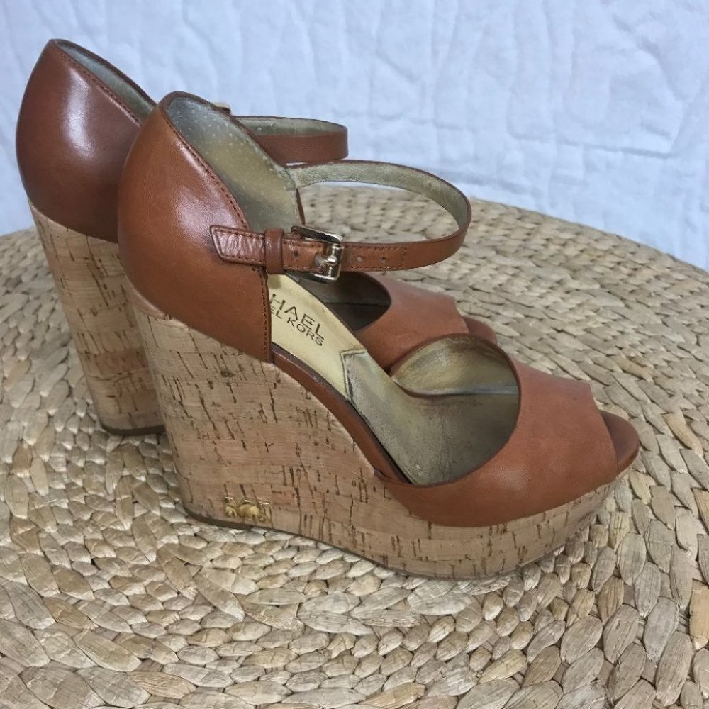Michael Michael Kors Leather Wedge Sandals Size 5